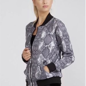 PrismSport Snakeskin Print Womens Full Zip Activewear Performance Jacket